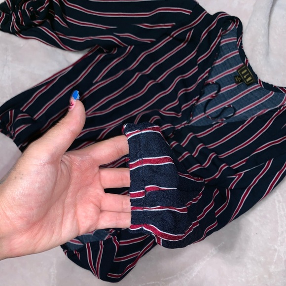 Cute Shirt 💖! - Picture 2 of 3